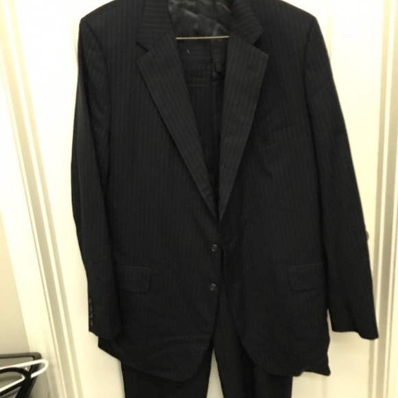 Royal Classic by Tom JAMES Navy Pinstripe Suit